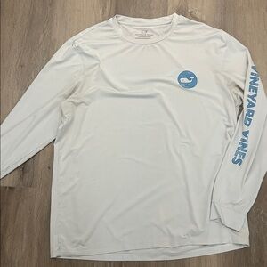 Vineyard Vines White and Blue Logo Long Sleeve performance material tee